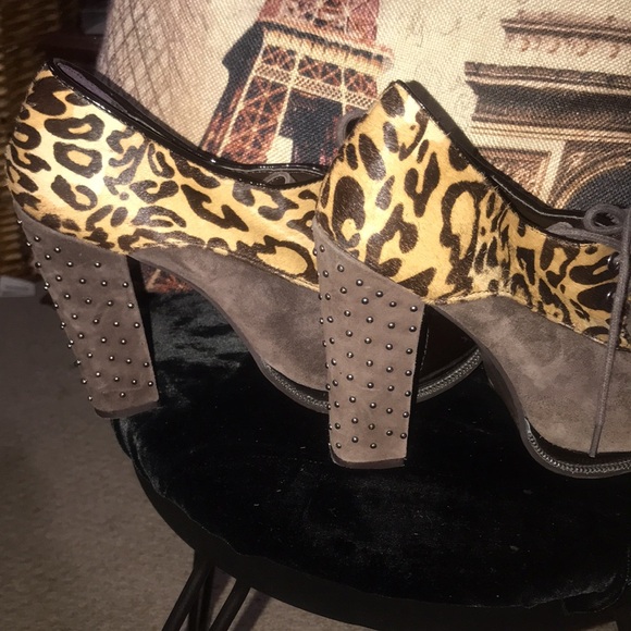 Naughty monkey. Leopard print fur studded lace up shoes - Picture 4 of 5